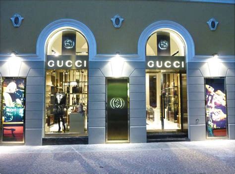 gucci varese articoli|negozi gucci oggi.